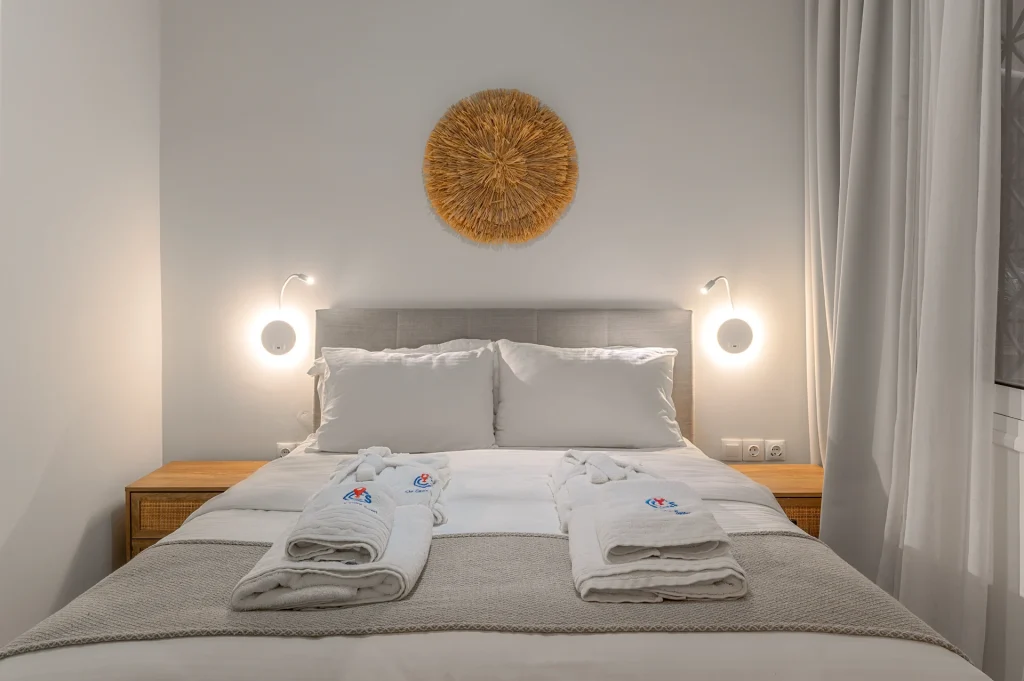 Paros Suite