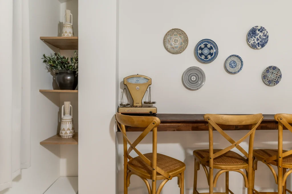 Paros Suite