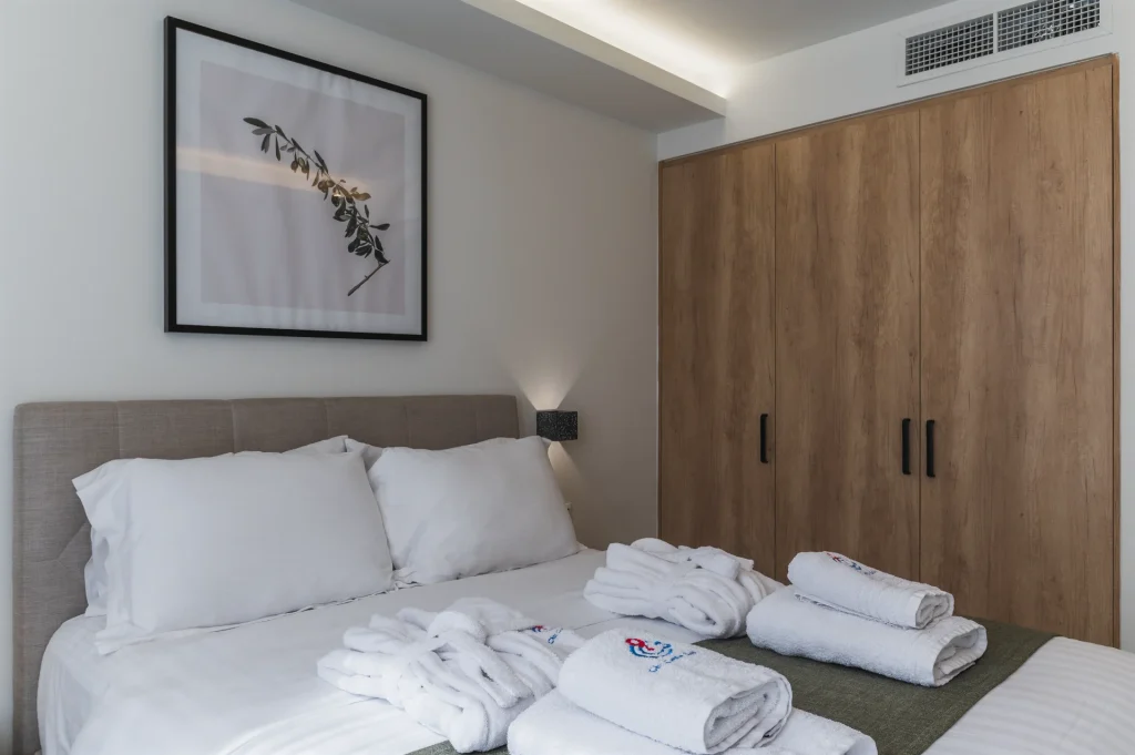 Suite 2