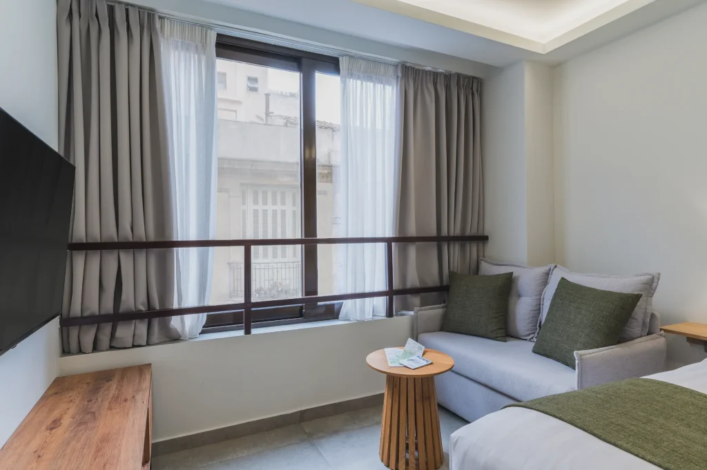 Suite 3