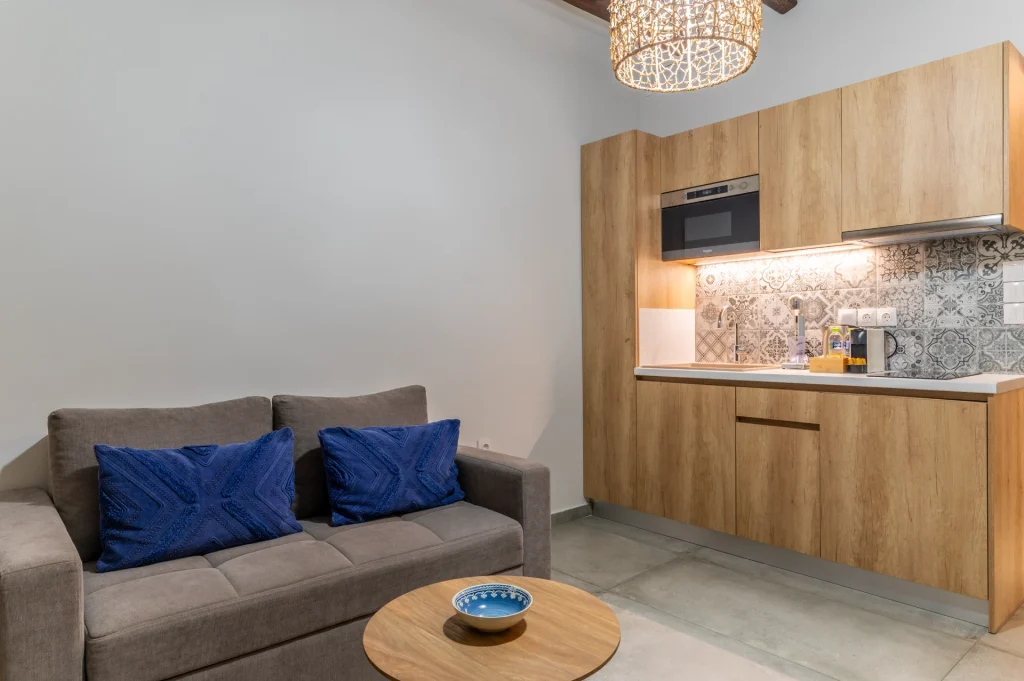 Paros Suite