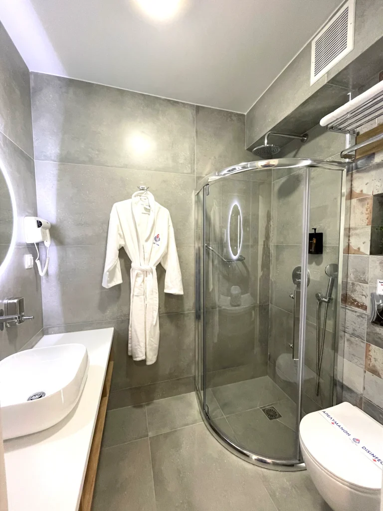 Suite 3