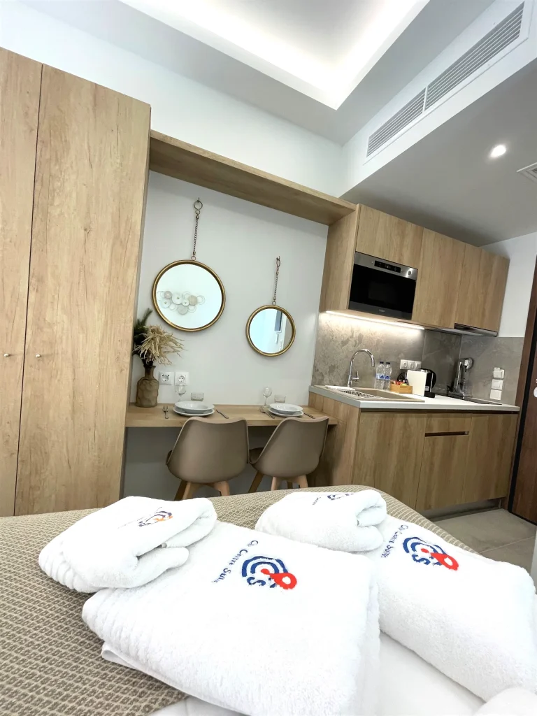 Ammos Suite
